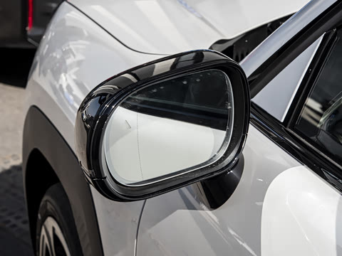 2025�� SE ������