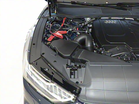 2025�� 45 TFSI quattro ������