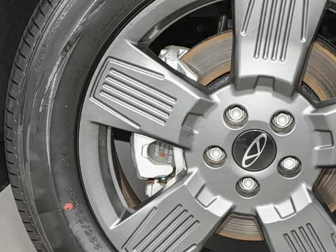 2025�� 401���а�