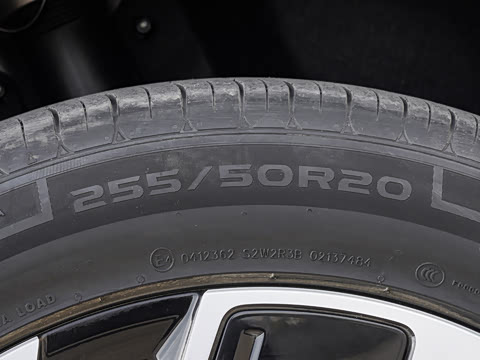 2025�� DM 215KM�����״��콢��