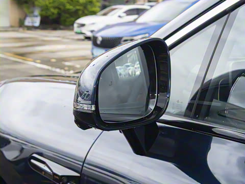 2025�� 750 Max���������״��