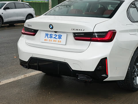 2026�� 330Li M�˶���ҹ��װ