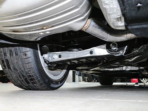 2025�� Sportback ��ذ� 40 TFSI ʱ�ж�����