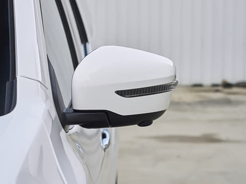 2025�� 2.0T �Զ�����������