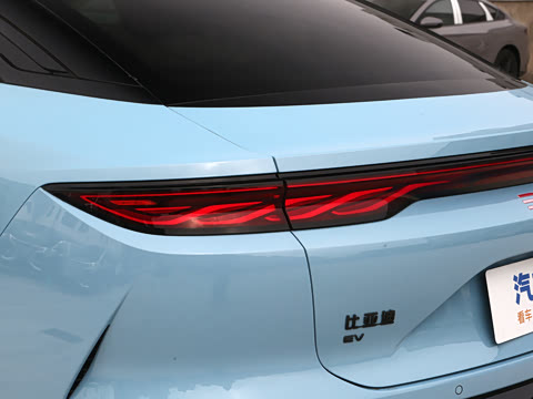 2025�� EV 701KM�����״��콢��