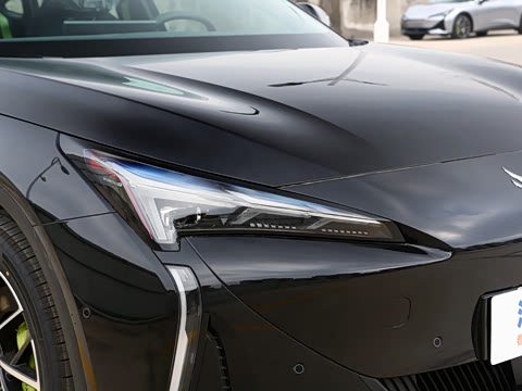 2025�� �Ŀ� 708MAX 200kW