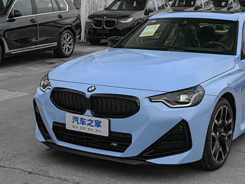 2026�� M240i xDrive
