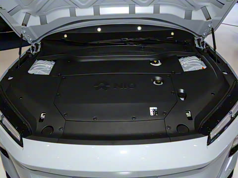 2025�� 100kWh Touring