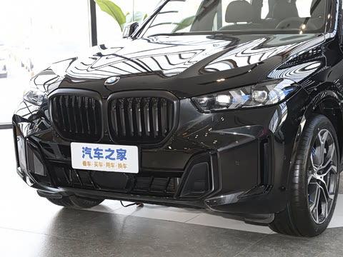 2026�� �Ŀ� xDrive 40Li M�˶���ҹ��װ