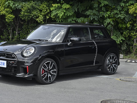 2026�� JOHN COOPER WORKS �ڱ��ر��