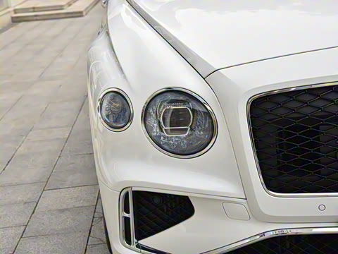 2026�� 4.0T V8 ��׼��