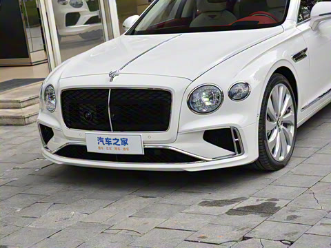 2026�� 4.0T V8 ��׼��