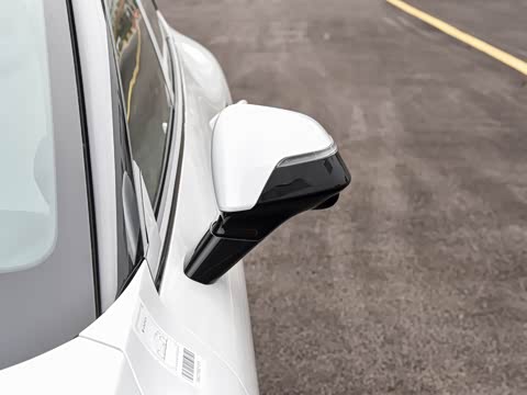 2025�� �Ŀ� 560MAX 185kW