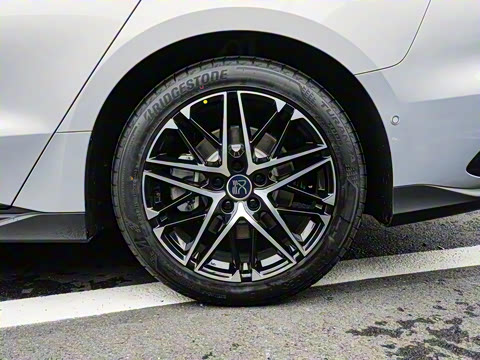 2025�� EV �Ǽݰ� 635KM�����״��콢��