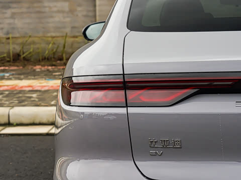 2025�� EV �Ǽݰ� 635KM�콢��