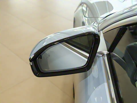 2025�� 100kWh Touring