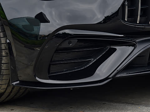 2026�� �Ŀ� AMG CLE 53 4MATIC+ ���ܳ�