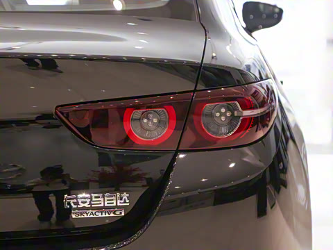 2025�� 2.0L �Զ������