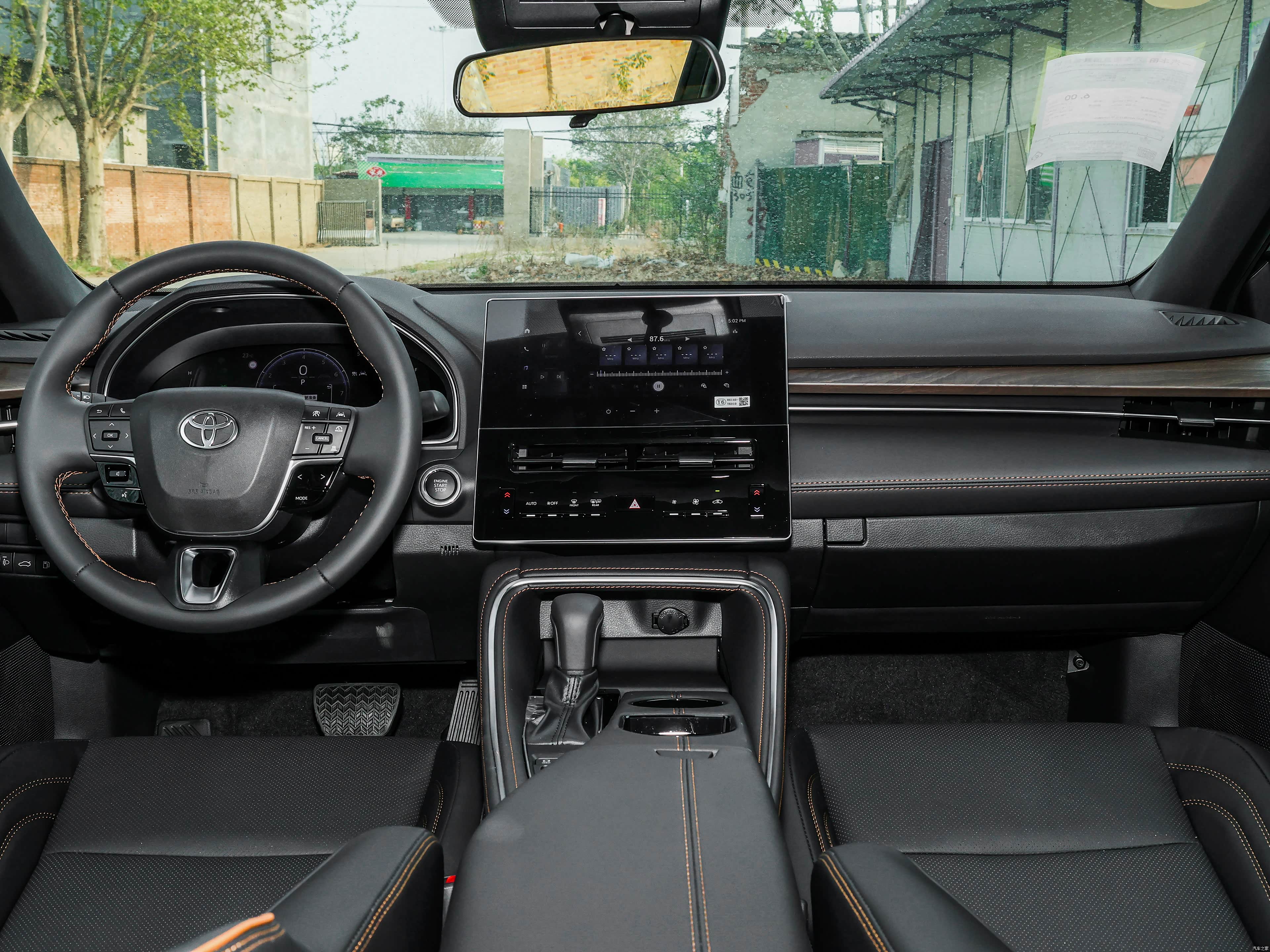 Toyota Avalon, миниатюра 11