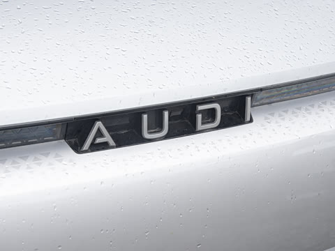 2026�� �콢quattro��