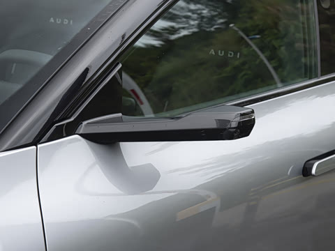 2026�� �콢quattro��