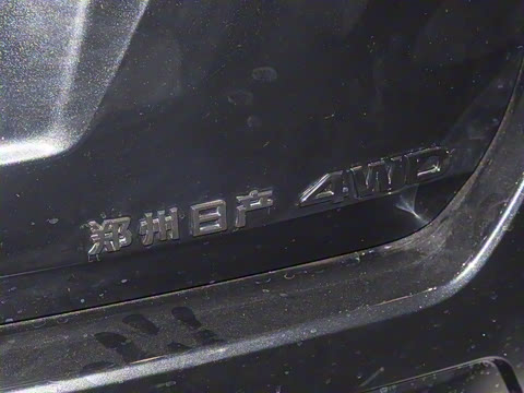 2025�� 2.0T ��������ʿ��