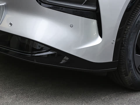 2026�� ���� 602 Max �콢��