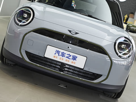 2025�� PAUL SMITH ���ʦ��