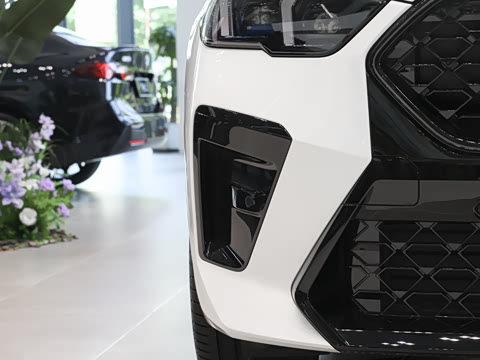 2026�� xDrive25i M�˶���ҹ��װ