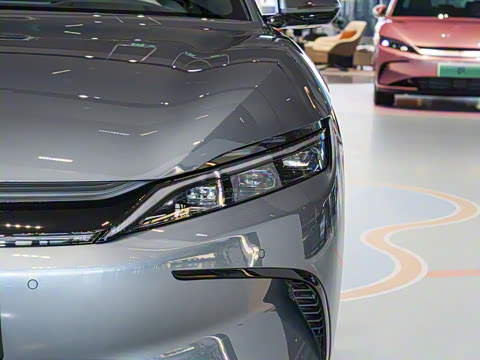 2025�� EV �Ǽݰ� 635KM�����״��콢��