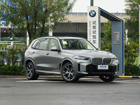 2025�� xDrive 30Li ������M�˶���ҹ��װ