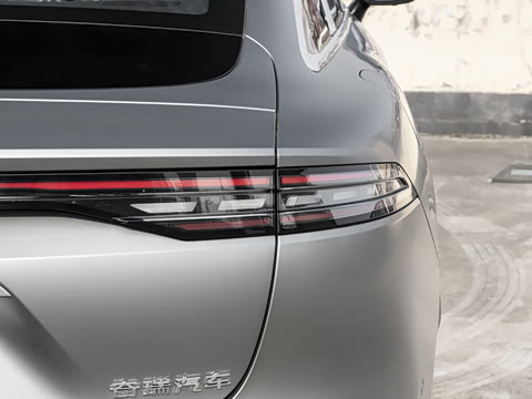 2025�� 260���������