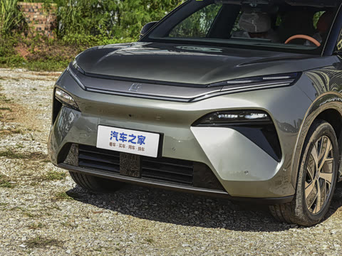 2025�� EV 670KM�����״��콢��