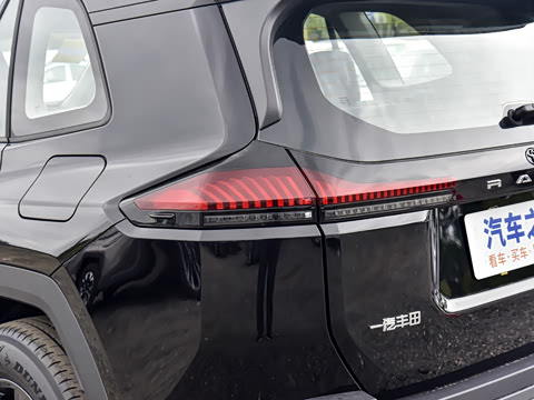 2026�� ˫�� 2.0L ������Ӣ��