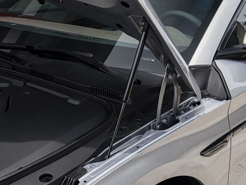 2026�� EV �Ǽݰ� 705KM���������