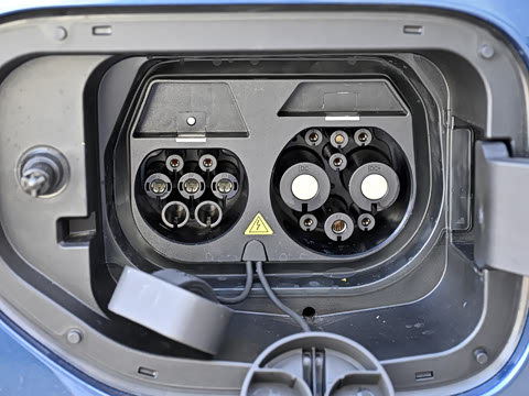 2026�� ���� 300Pro Ǭ����
