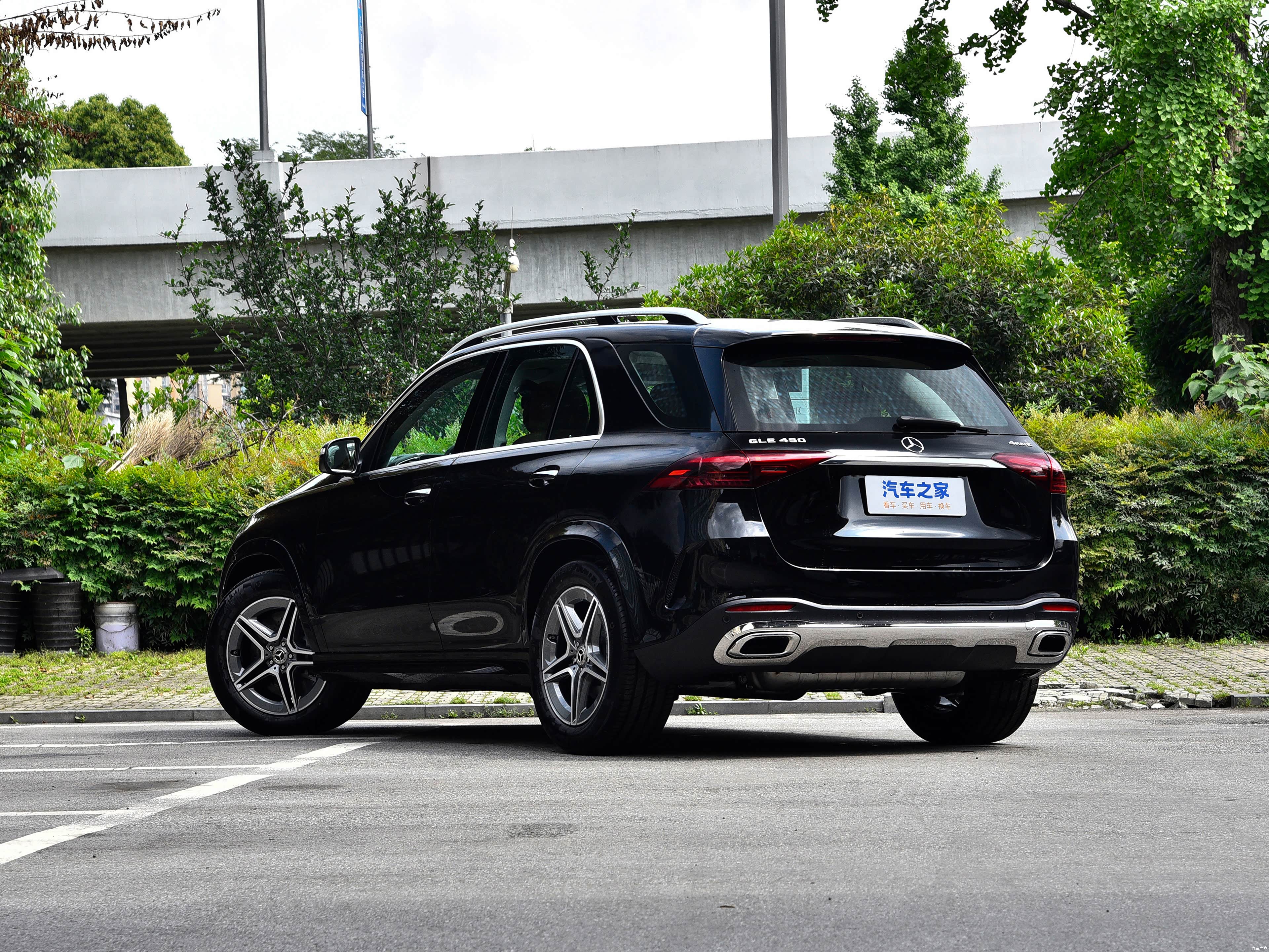 Mercedes-Benz GLE, миниатюра 5