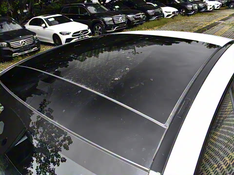 2026�� GLC 260 4MATIC ����SUV