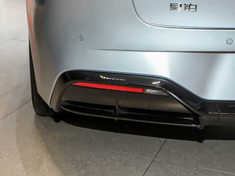 2025�� �Ŀ� 710 Max��