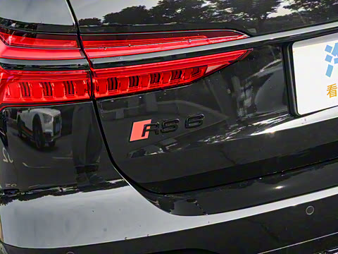 2025��  RS 6 4.0T Avant performance