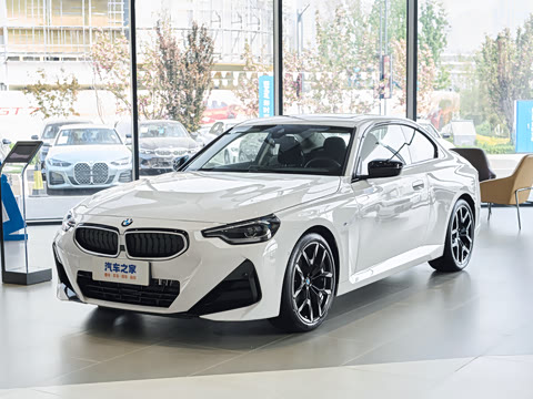 2026�� 225i M�˶���ҹ��װ
