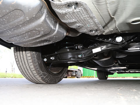 2026�� L 300TSI DSG ������