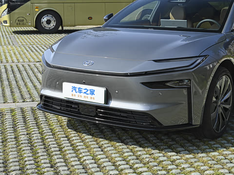 2026�� 710 Ultra�����״��