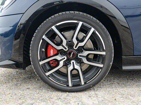 2025�� JOHN COOPER WORKS