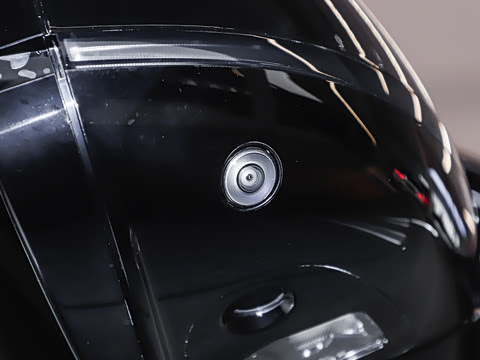 2026�� 3.0 L6 400PS AB�����