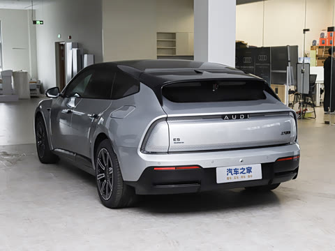 2026�� �ȷ�quattro��