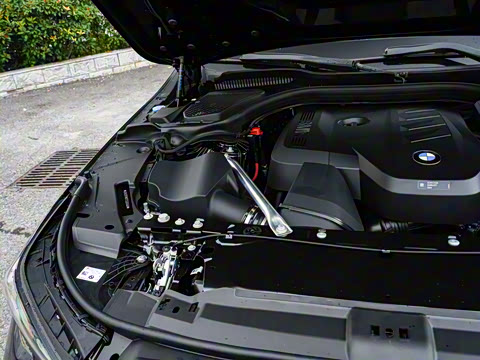 2026�� 530Li ������ M�˶���װ