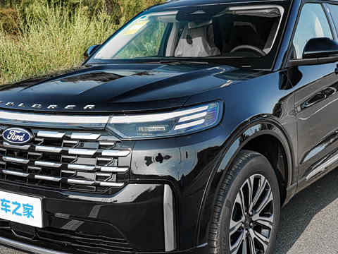 2027�� 2.3T EcoBoost �����ѽ�� 6��