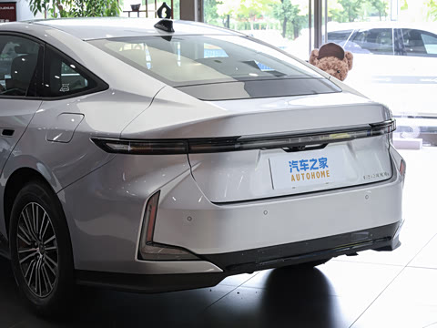 2026�� 300h