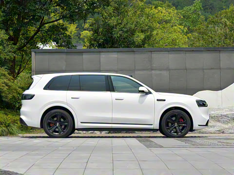 2025�� ���� Ultra ����������